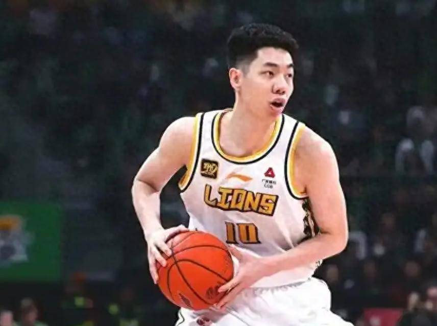 体育竞猜-关于今晨体能课后；广厦男篮再遭质疑备战NBA季后赛；球迷炸锅；阵容厚度经受考验的信息